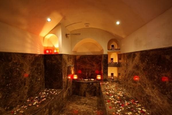 Les Bains de l'Alhambra
